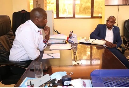Chief officer for Municipal Administration Martin Kangiri chairing the meeting.