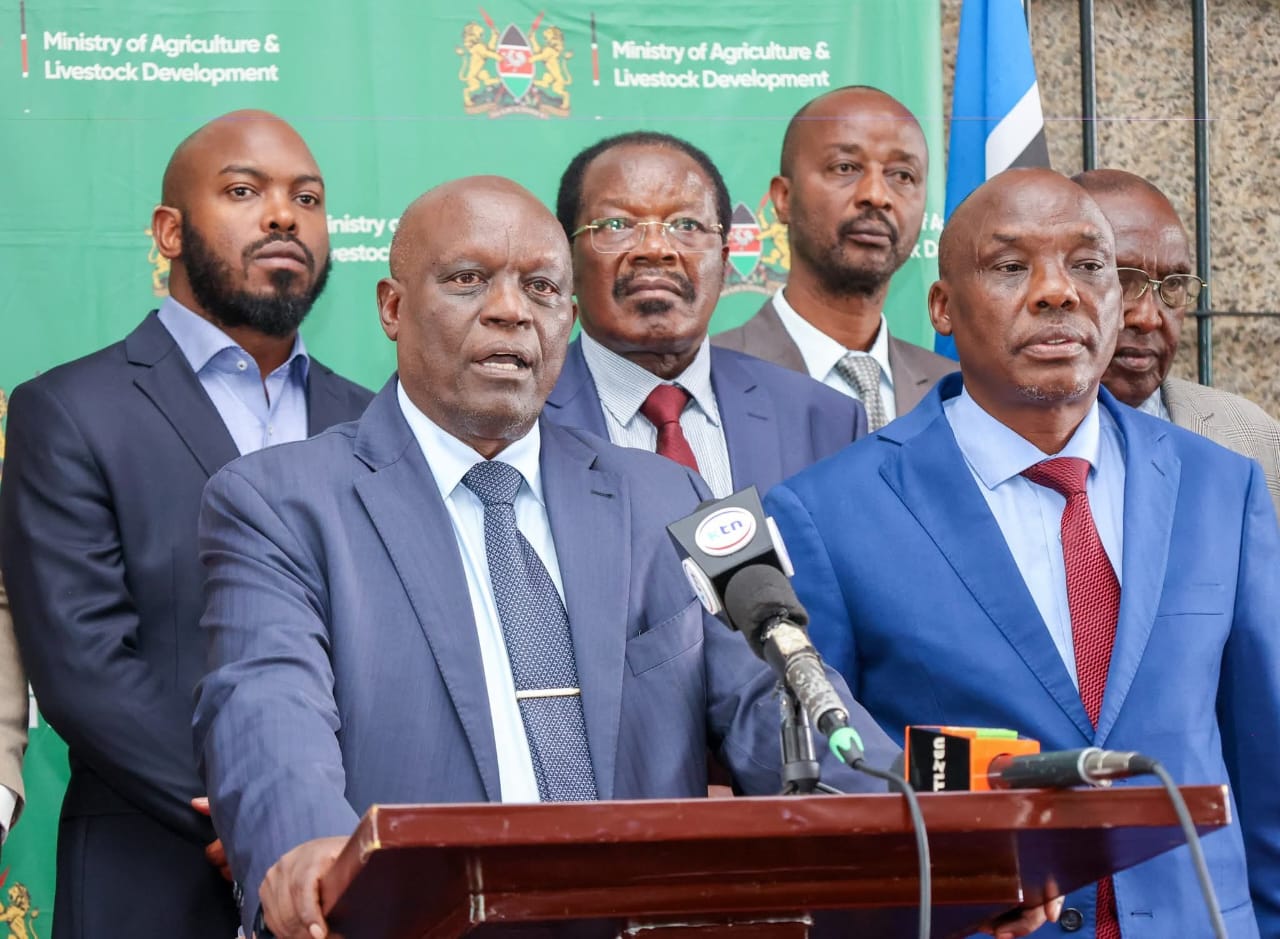 KTDA Holdings Chairman Chege Kirundi briefing journalists as other stakeholders led by Agriculture PS Paul Rono listens.
