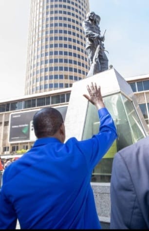 Raila Odinga at the Dedan Kimathi statue in Nairobi last November