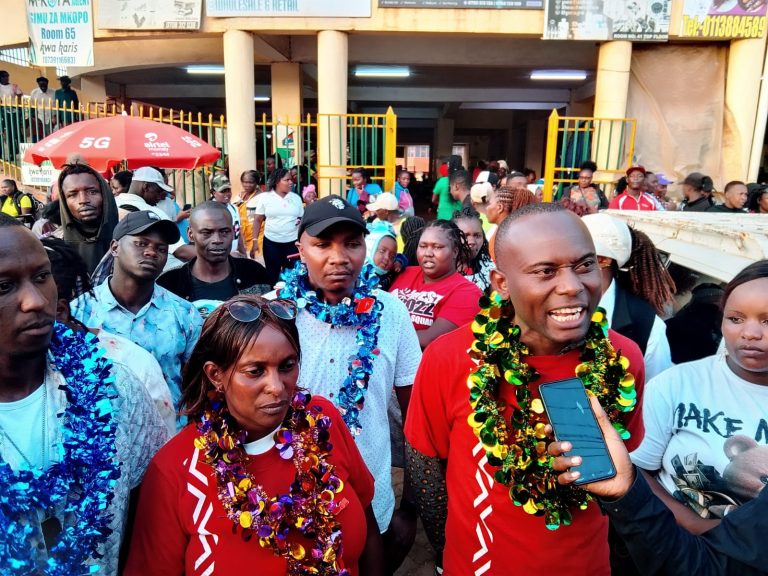 Samuel Gitonga who was elected Chairman of Makutano Market speaks to the media after he was declared winner in the elections that are held every three years.