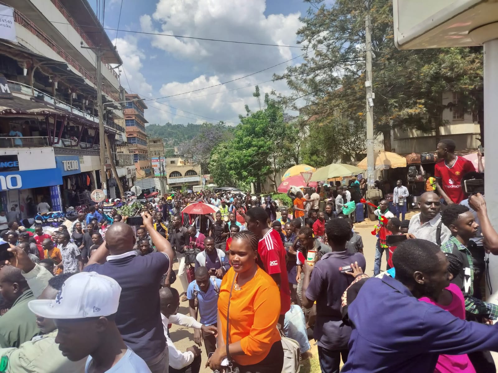 Some of Kisii town residents mourning yesterday.
