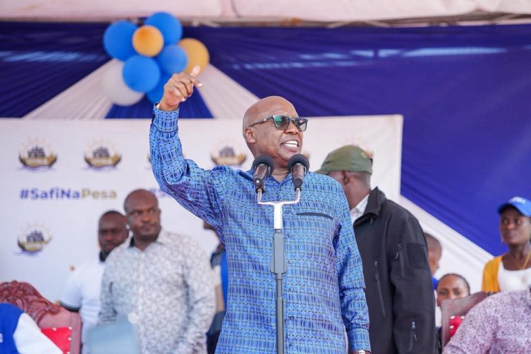 Jimmy Wanjigi addressing his party members and supporters.