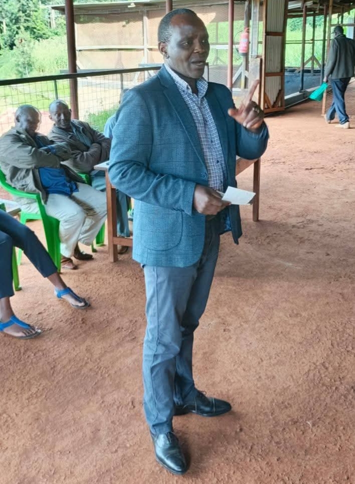 Eng. Wangai Ndirangu addressing Mihuti Farmers Cooperative Society members in Mukurwe-ini last week.