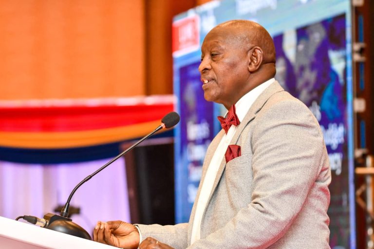Nyeri Governor Dr Mutahi Kahiga addressing the awarding ceremony.