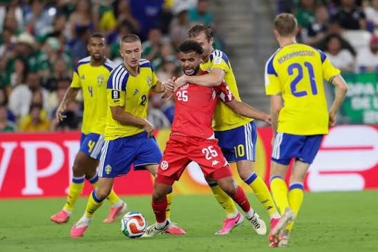 Sweden punish Tunisia 5-1 to seize control of Group F