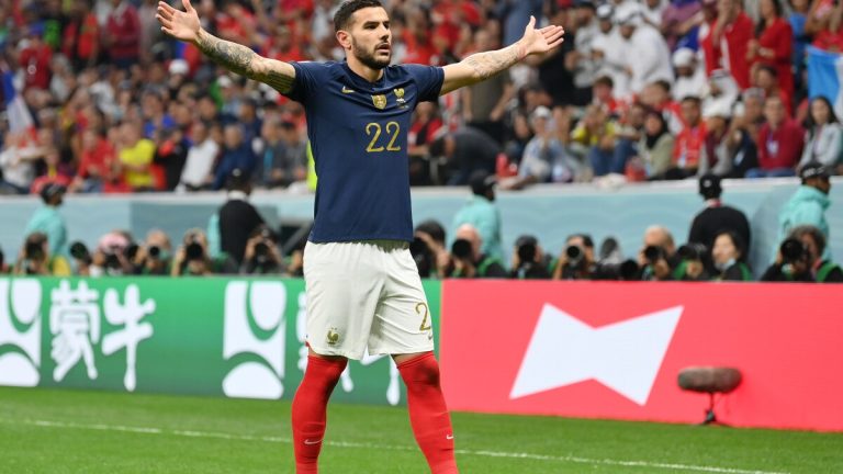 France crush Morocco to reach World Cup semi-finals