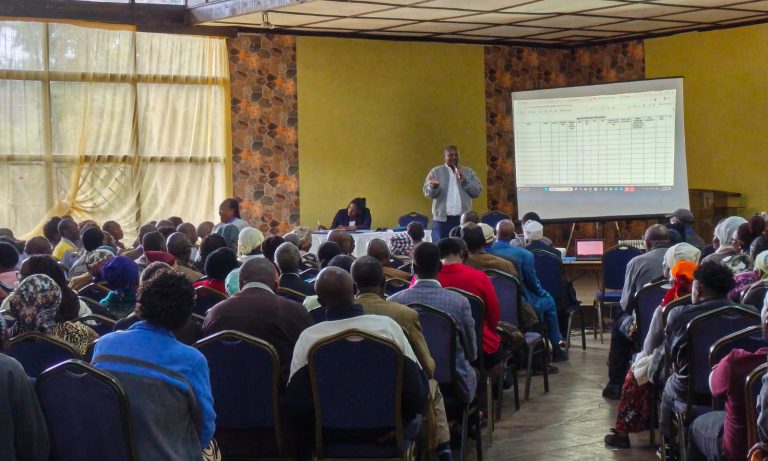 MMV Associates CLG Director General James Mahuria addressing members over the weekend.