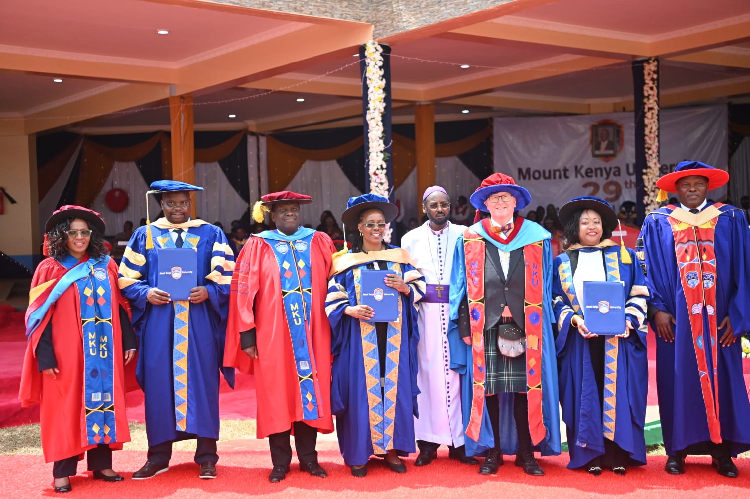 Guests and senior MKU officials after the graduation ceremony