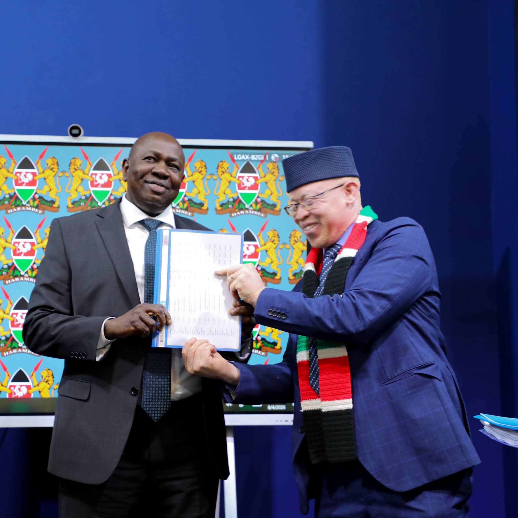 Isaac Mwaura hands over government spokesperson's officeto Charles Owino