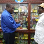Wiper Patriotic Front leader Kalonzo Musyoka (R)