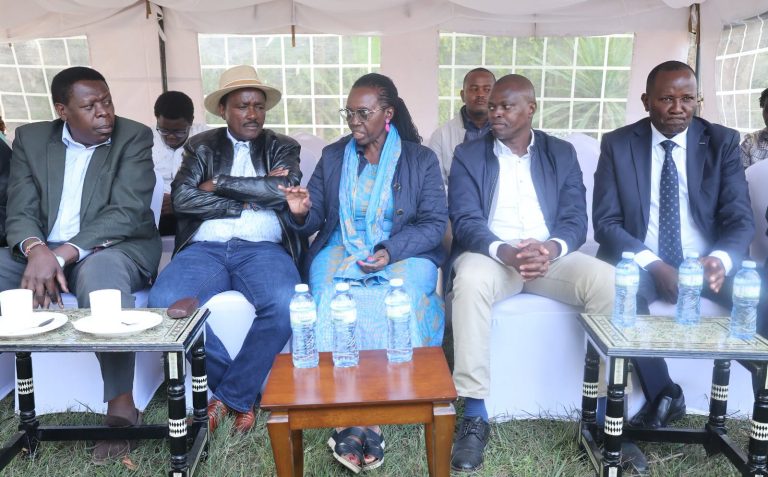 Leaders rally round Karua after father's death 4