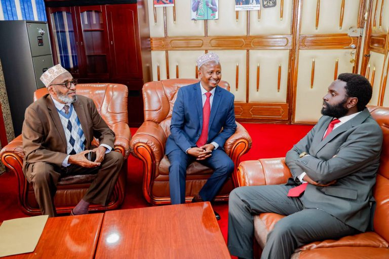 Nyandarua Senator John Methu meeting with DCP Upper Eastern Region leaders