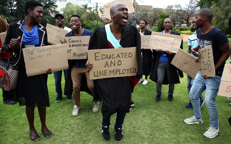 Unemployed graduates march to the Union Buildings