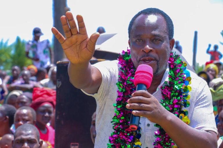 West Mugirango MP Steve Mogaka has accused some education officials of unfairly denying pupils from Mobamba D.O.K Primary School