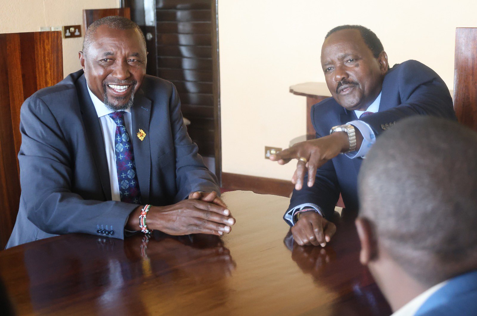 Wiper Patriotic Front leader Kalonzo Musyoka yesterday met Farmers Party leader Kimani Ngunjiri