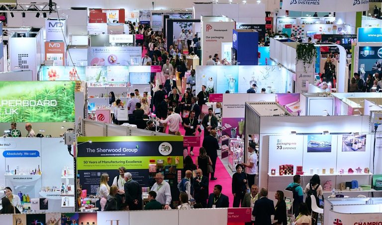 Photo 1 Birds eye view of the London Packaging Week which attracted thousands of visitors