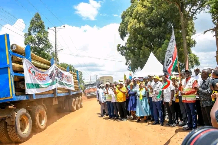 President William Ruto flagging off electrification program. Photo courtesy Opiyo Wandayi Facebook page